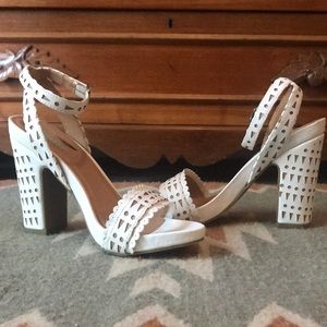 Plume White Strappy Sandals 🍓🌻